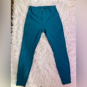 Like new . Size M RBX athletic leggings